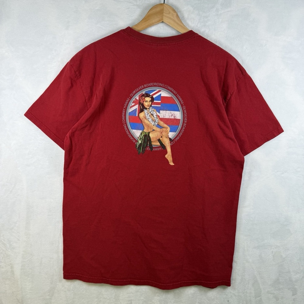 Vintage Quiksilver Hawaiian England Flag T-Shirt Men's Size XL Red Short Sleeve